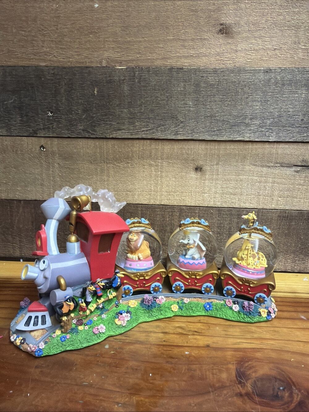 Disney Casey Jr Circus Train Musical Triple Snow Globe Dumbo #95430